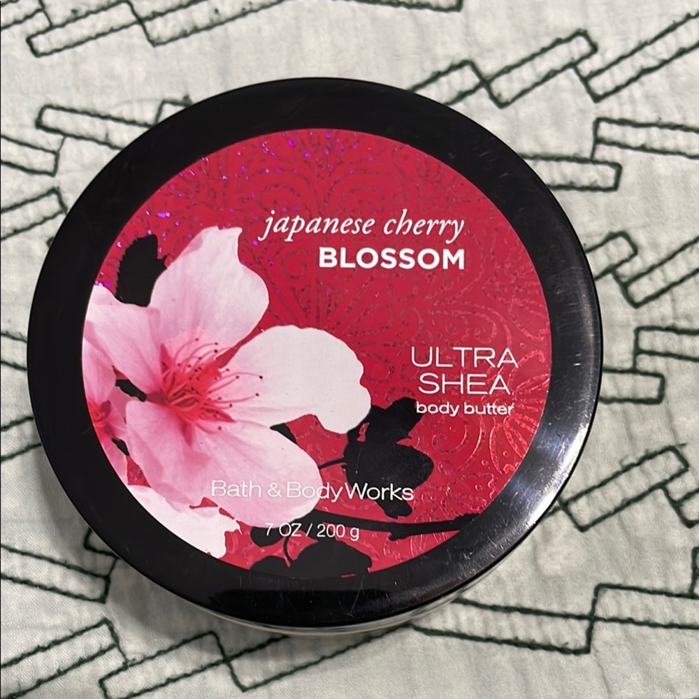 Bath & Body Works Japanese Cherry Blossom Ultra Shea Body Butter